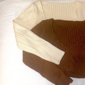 2 knit cropped long sleeve shirts size S
